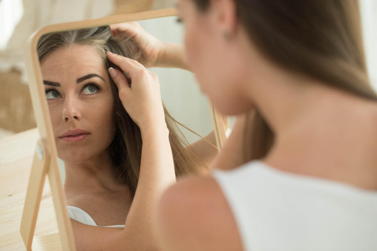 UKOLIKO VAŠ ŠAMPON SADRŽI OVE SASTOJKE, ODMAH GA BACITE: Izazivaju ...